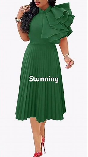 Upgrade Your Wardrobe with This Stunning Ruffle Maxi Pleated Dress!