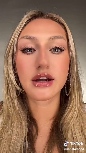 Natural Looking Individual Eyelashes Tutorial