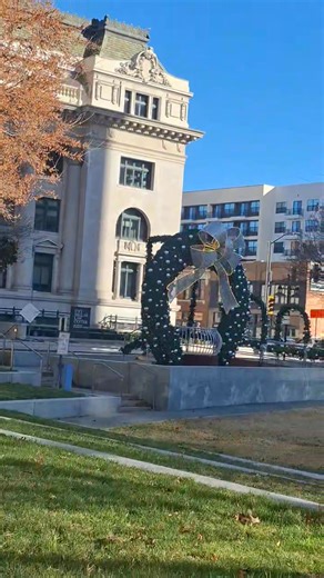 Texas is a vast and diverse state in the southern United States, known for its rich history, vibrant culture, and stunning natural landscapes. Here are some key aspects of Texas - Size and Geography: Texas is the second-largest state in the US, covering approximately 268,597 square miles. It borders Mexico to the south, New Mexico to the west, Oklahoma to the north, Arkansas to the northeast, and Louisiana to the east. The state features a diverse geography, including deserts, mountains, forests