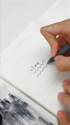 10 Pcs 0.5mm Press Ballpoint Pens Set with 10 Refills | Large Capacity Smooth Writing Pens for