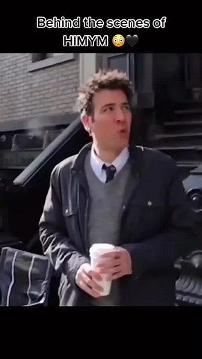 Behind the Scenes of How I Met Your Mother Season 2 | Barney Stinson Helicopter Scene