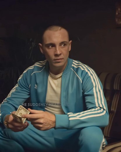 A man's first time in prison, and he was targeted by the prison bully. Through his actions, he proved who the real boss was | Spoiler Sundae