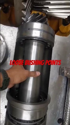 Loose Bushing Causes Bearing Failure & Short Gearbox Life