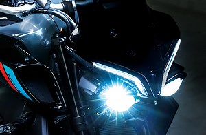 ヤマハが新型「MT-10」「MT-10 SP」を発売！ モデルチェンジで最高出力アップ＆高精度の電子制御システムを採用 - webオートバイ