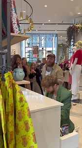 I met Teddy Swims in the Supermarket 🤯🤯 #piano #singing #losecontrol #teddyswims #publicreaction | Emilio Piano