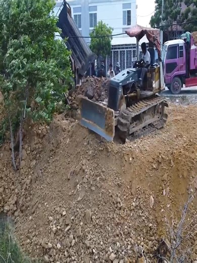 Nicely Work a Landfill!! Transforming a Landfill Dumping & Dozer in Action! #BulldozerAction #DozerOperator #DumpTruck #Bulldozer | Bulldozer Excavator