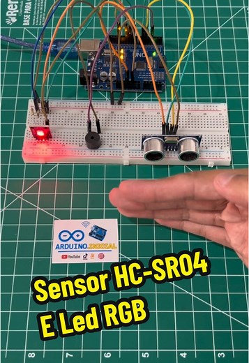 Controlando LEDs RGB con el Sensor HC-SR04