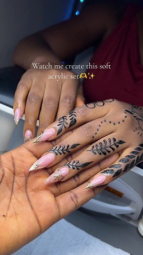 Simple and Natural Acrylic Nail Set Creation