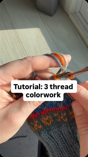 Creative Kristin on Instagram: "Tutorial: 3 thread colorwork ✨ #knitting #colorwork #learntoknit #howtoknit #knittingtutorial"