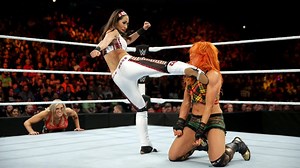 Becky Lynch vs. Brie Bella: Raw, December 21, 2015
