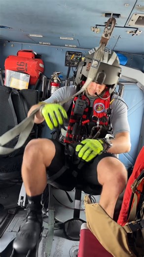 @uscg In their iconic orange and white helicopter, they soar through the clouds, tirelessly scanning the horizon to ensure the safety of those in distress. 🚁💨 Their courage knows no bounds as they navigate through turbulent winds and stormy weather to reach those in need. #helicopter #pilot #helicopterpilot #rotorcraft #rotorpro #sikorsky #lockheedmartin #uscoastguard #USCG #SearchAndRescue | Rotor Pro