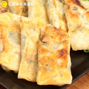 1M views · 11K reactions | Tuna & Green Onion Gyoza Dumplings via C CHANNEL Food To watch more videos, download the C CHANNEL app from the App Store or google play store! :) | C Channel | Facebook