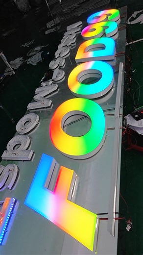 We can make signs with hundreds of colour effects.#sigen #signage