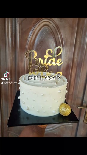 A simple bridal shower cake