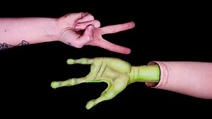 Incredible Hand Makeup Illusion | Alien Transformation.