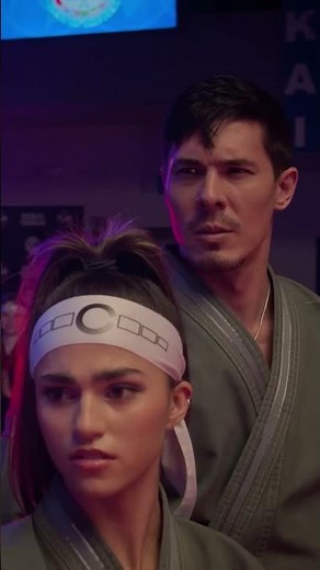 All Valley Walkout to Thunderstruck | Cobra Kai #Thunderstruck #ACDC