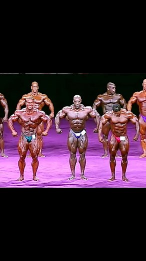 832K views · 33K reactions | Mr Olympia 2001 Ronnie Coleman Jat cutler Kevin levroni . . . #arnoldschwarzenegger #bodybuilding #legend #fitness #motivation #jaycutler #ronniecoleman | Old school gym | Facebook