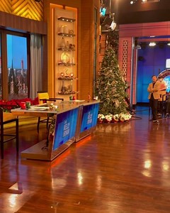 40K views · 485 reactions | Tune in now! Michael D. Symon made something delicious! | Live with Kelly and Mark | Facebook