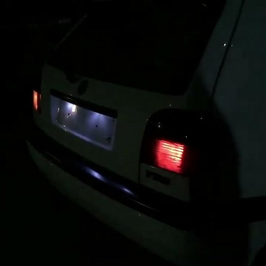 VW Golf VR6 ROARS TO LIFE WITH ITS POWERFUL ENGINE