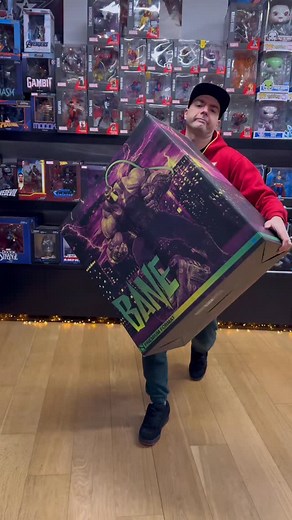 Bane Premium Format ci lascia insieme a tutti i suoi muscoli💪 video finale obbligatorio! Sempre bellissimo vero? #iosonounvirtuale #bane #batman #sideshow #fumetteria | Mondo Virtuale di Maga