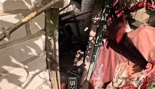 (GoPro) Azov Brigade in Close Contact with Russian Forces