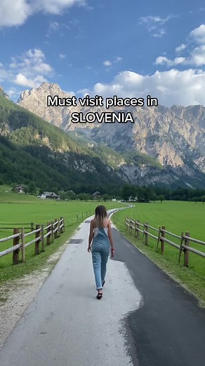 8 beautiful places to visit in Slovenia 🇸🇮🏔💙 Follow for more destination inspiration coming soon! #slovenia #slovenija #slovenia🇸🇮 #sloveniatiktok #sloveniatravel #ifeelslovenia #discovernewplaces #discoverslovenia #visitslovenia #visitslovenija @Feel Slovenia #europe #europetravel #summerineurope #visiteurope #destinationideas #destinationinspo #destinationinspiration #beautifuldestinations