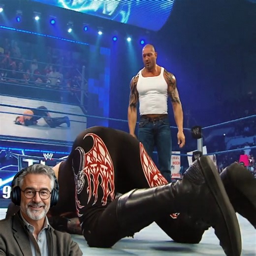 Batista attacks World Heavyweight Champion Undertaker | Roxana