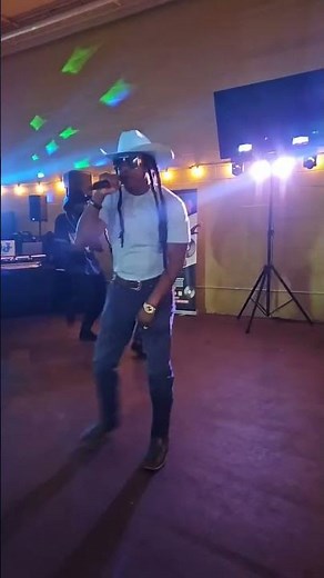 Step To The Left! Step To The Right! Now Turn Around With It! Get It Get It! (Line Dance Tutorial)