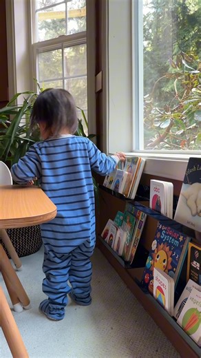 59K views · 344 reactions | We are all about stylish storage solutions   Which corner of your home could use these chic, acrylic shelves? Get them on Amazon: https://amzlink.to/az0lVfC8w3Abf (We may make  from these links!) | HGTV | Facebook