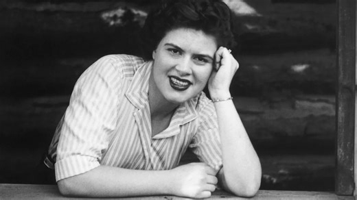Patsy Cline's 'Crazy': A 1961 Classic That Redefined Country Music's Legacy