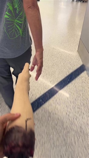 318K views · 974 reactions | Pranked my mom with a #zombie hand at the #airport  #pranks #mom #familyfun | Jennifer Harrison | Facebook