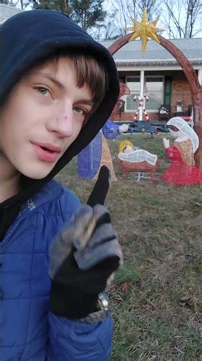 Putting up my new nativity