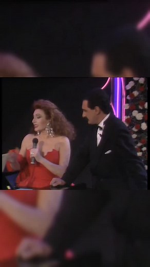 Fragmento de "Lola la piconera" en el programa Las coplas de @canalsurradiotv presentando por @carlosherrera2017 . . . #rociojurado #chipiona #lamasgrande #music #newvideo | Rocio Diosa Del Mar Jurado