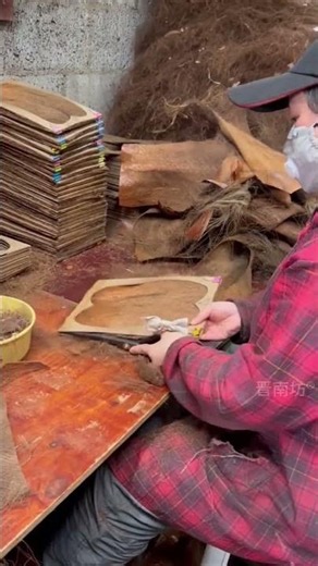 🎋👟| Traditional Craftsmanship Meet Modern Style#craft #cool #footwearfactory #farming #Echoes#shoes