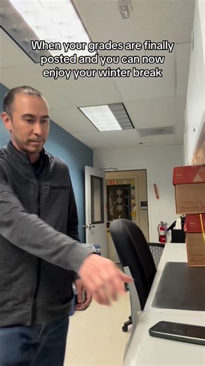 CSUSB Advising on Instagram: "When your grades are finally posted! Now you can really enjoy your winter break 😎 #csusb #csusbadvising #academicadvising #finalsweek #winterbreak"