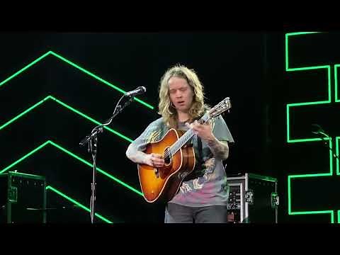 Billy Strings-“Reuben’s Train” Live Charleston,SC 3/11/23