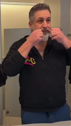 2025 was a fun one …..Lord guide me through 2026 and all it brings! Healthy year to all!!!!!! | Joey Fatone