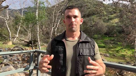 Why experienced trainers rely on figure 8 heeling