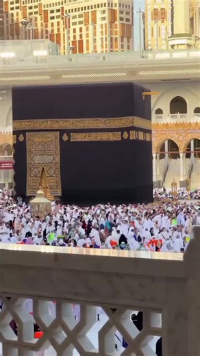 Exploring the Spiritual Journey to Makka and Madina