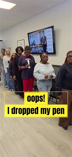 Etiquette Lady, A true gentleman is attentive. ✨ If a lady drops her pen, he notices—and without hesitation, he retrieves it for her. It is not about weakness; it is about courtesy. Ladies, always express gratitude with a big smile. And if no gentleman is present? A lady bends with poise, gathers her pen with composure, and rises as gracefully as she descended. 💫 Refinement is never dependent on others—it is embodied. Chivalry and self-possession can coexist beautifully. 🖊️🤍 #polished #poise 