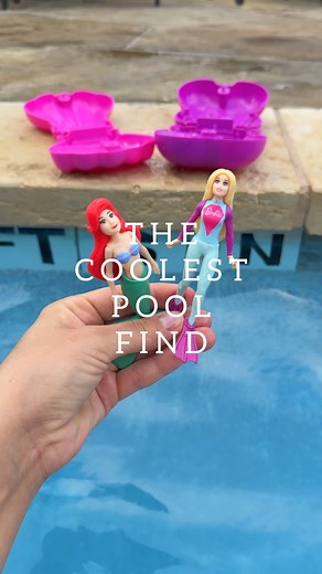 Comment “shell” and I will send you a link! For those that comment “shell” check your DM (it might be in your message requests!) as you will automatically get links sent to you! If for some reason they don’t send (IG can have a lot of glitches!🙂‍↔️ you can tap the link in my bio “Natalia’s Amazon Storefront” “pool favorites “ list to shop🥰 | Natalia Berestovskaia