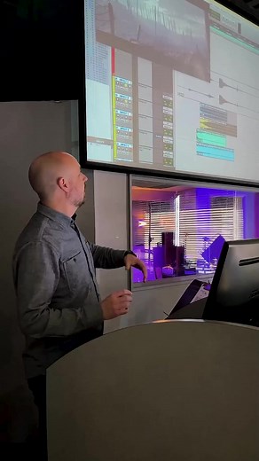 💥 Editing bombs & explosions 📷 OIART #oiart #yourfutureissound #audioedits #postproduction #sfx #sound #sounddesign #soundeffects #protools #avid | Avid