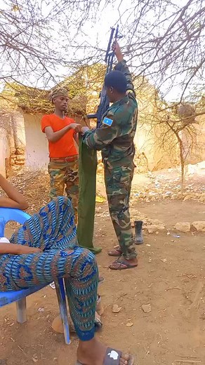 فيديوهات أنشأها Daawud maxamed Nuur (@daawudmaxamednuur543) باستخدام original sound - Anfacyyyy