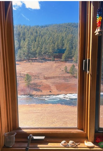Exploring Colorado's Weather and Mountain Life