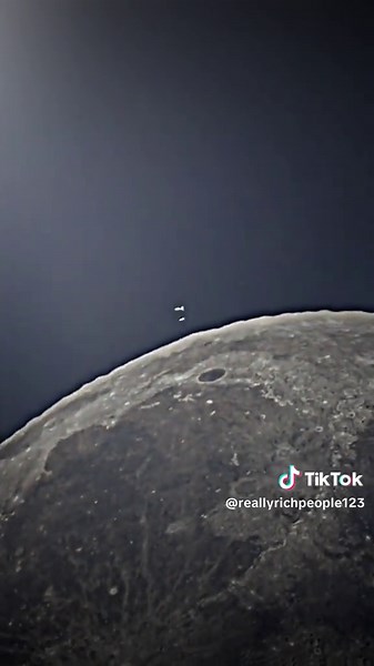 UFO Sightings Caught on Camera: Real Footage Revealed