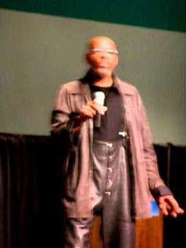 Avery Brooks Sings Onstage!