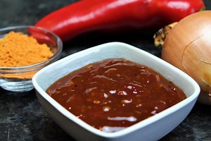 BBQ Sauce Rezept | für Burger, Ribs, Chicken & mehr
