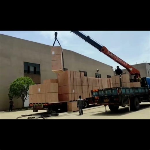 Graphitization furnace and carbonization furnace delivery