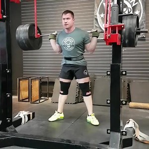 37K views · 989 reactions | 265kgs X 3 (more like an empty bar) Athlete- Yury Belkin | Powerlifting Motivation | Facebook