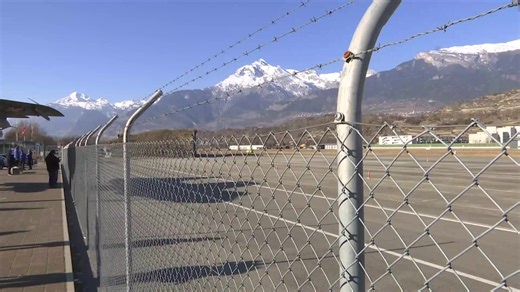 The bodies of five Italian students who died in the blaze at a Swiss ski resort are repatriated. Around 40 people were killed and 115 were injured when a fire ripped through a crowded bar during a New Year's Eve party in the Swiss ski resort of Crans-Montana, officials said. Swiss President Guy Parmelin described the disaster as "one of the worst tragedies our country has ever known" and said most of the dead were young people. #Switzerland #CransMontana #Italy #SkiResort #Fire #NewYearsEve #liv